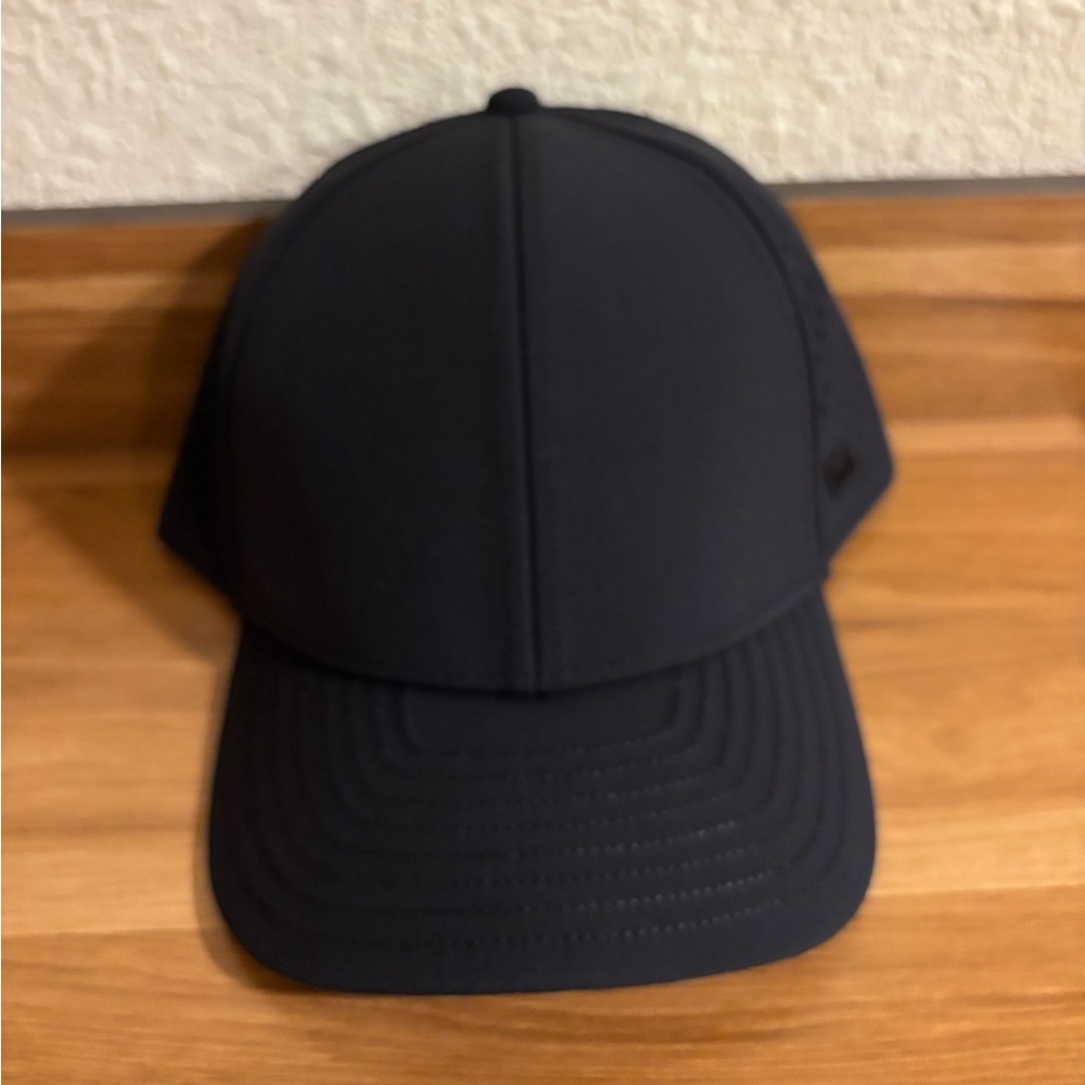 *Brand New* Melin A-GAME HYDRO Performance Snapback Hat Size Classic